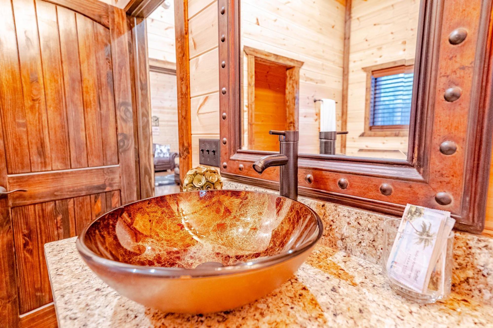 The Luxurious Blue Sky Lodge Is Epic! Брокен-Боу Экстерьер фото