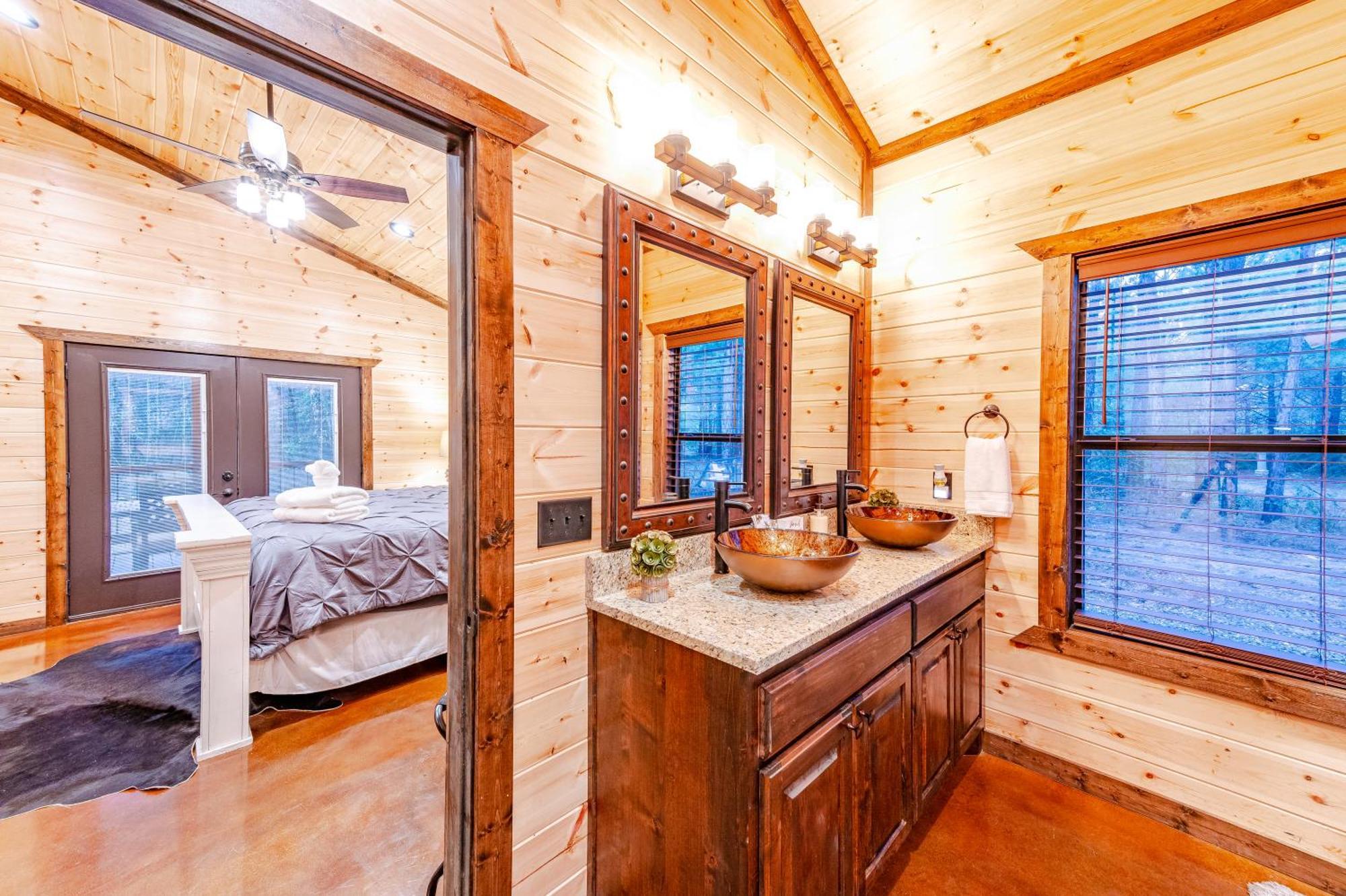 The Luxurious Blue Sky Lodge Is Epic! Брокен-Боу Экстерьер фото