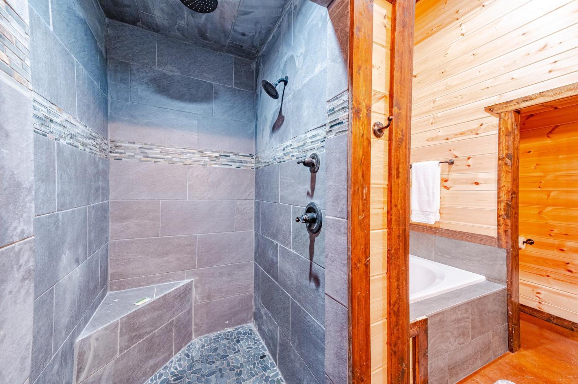 The Luxurious Blue Sky Lodge Is Epic! Брокен-Боу Экстерьер фото